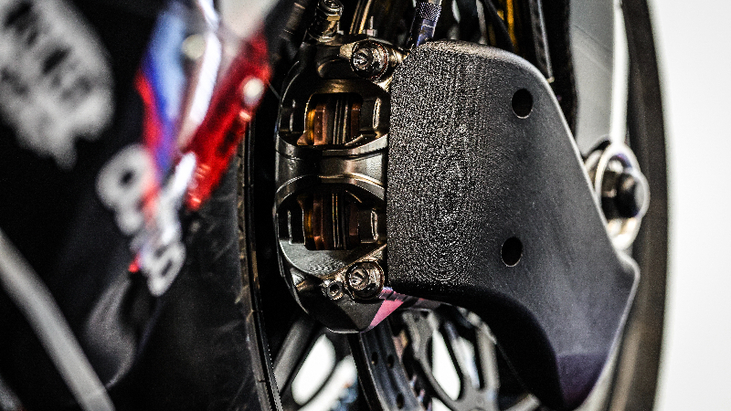BMW M1000RR YAKINDAN KEŞFEDİN